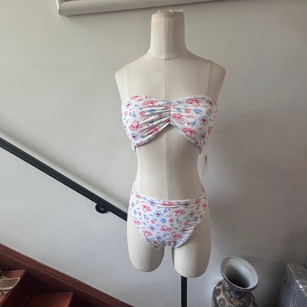 Dippin Daisys Hudson Toile Bikini Set White Red Blue Bonjour Cafe Print NWT M